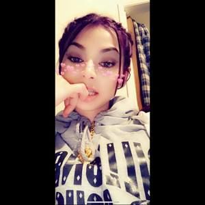 Meet your Posher, Lacey